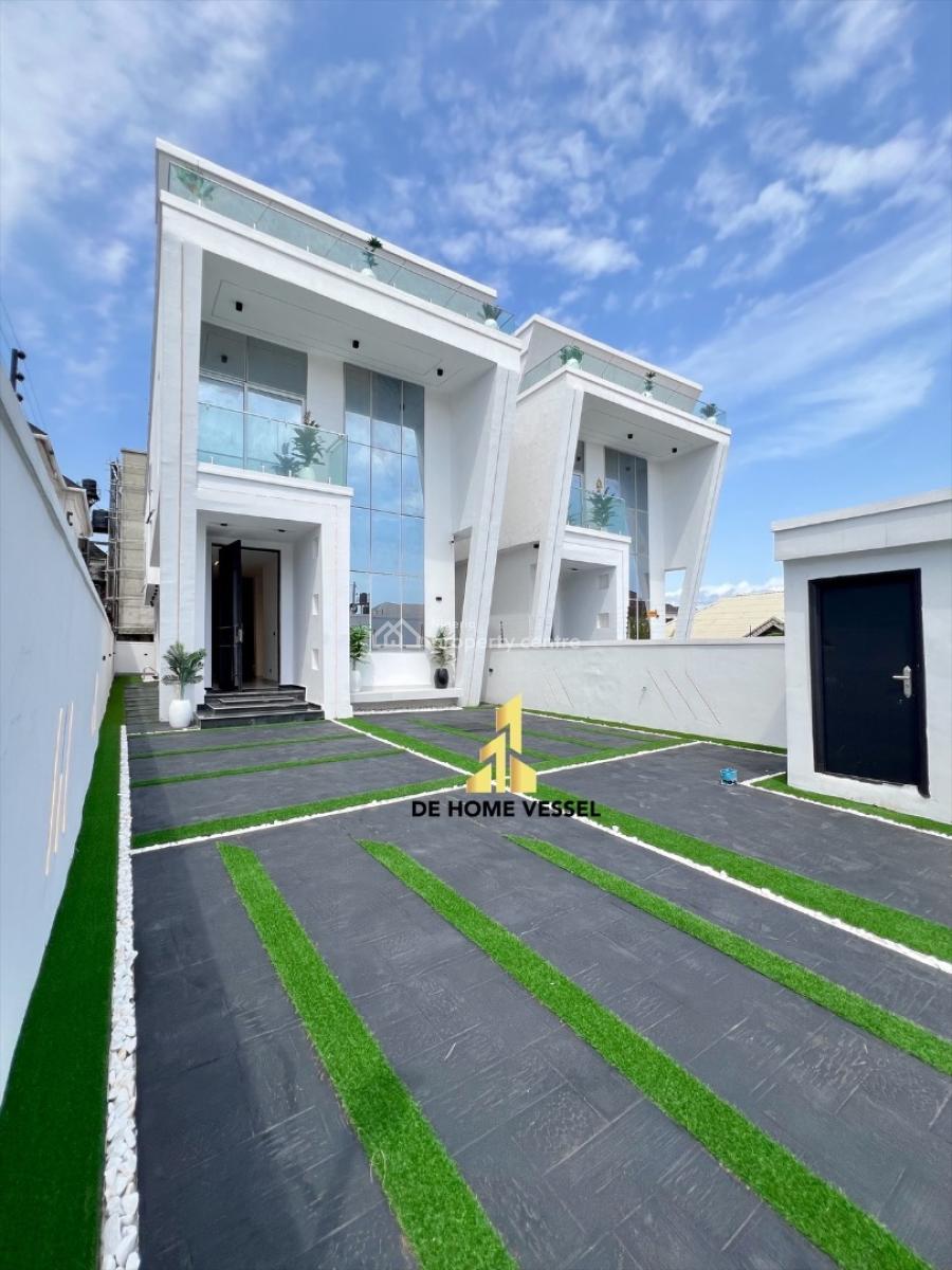 Luxury 5 Bedrooms Detached Home with Pool and Bq, Ologolo, Lekki, Lagos, Detached Duplex for Sale