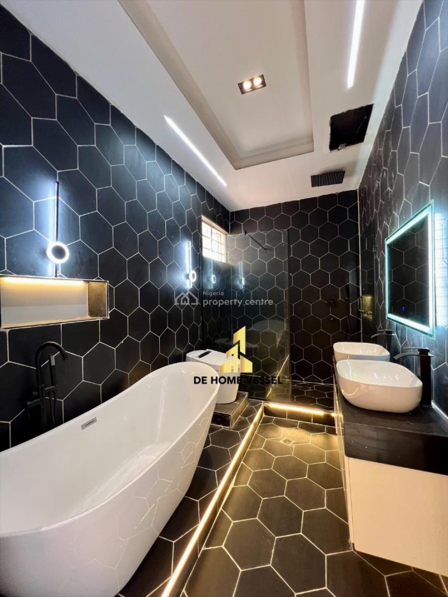 Luxury 5 Bedrooms Detached Home with Pool and Bq, Ologolo, Lekki, Lagos, Detached Duplex for Sale