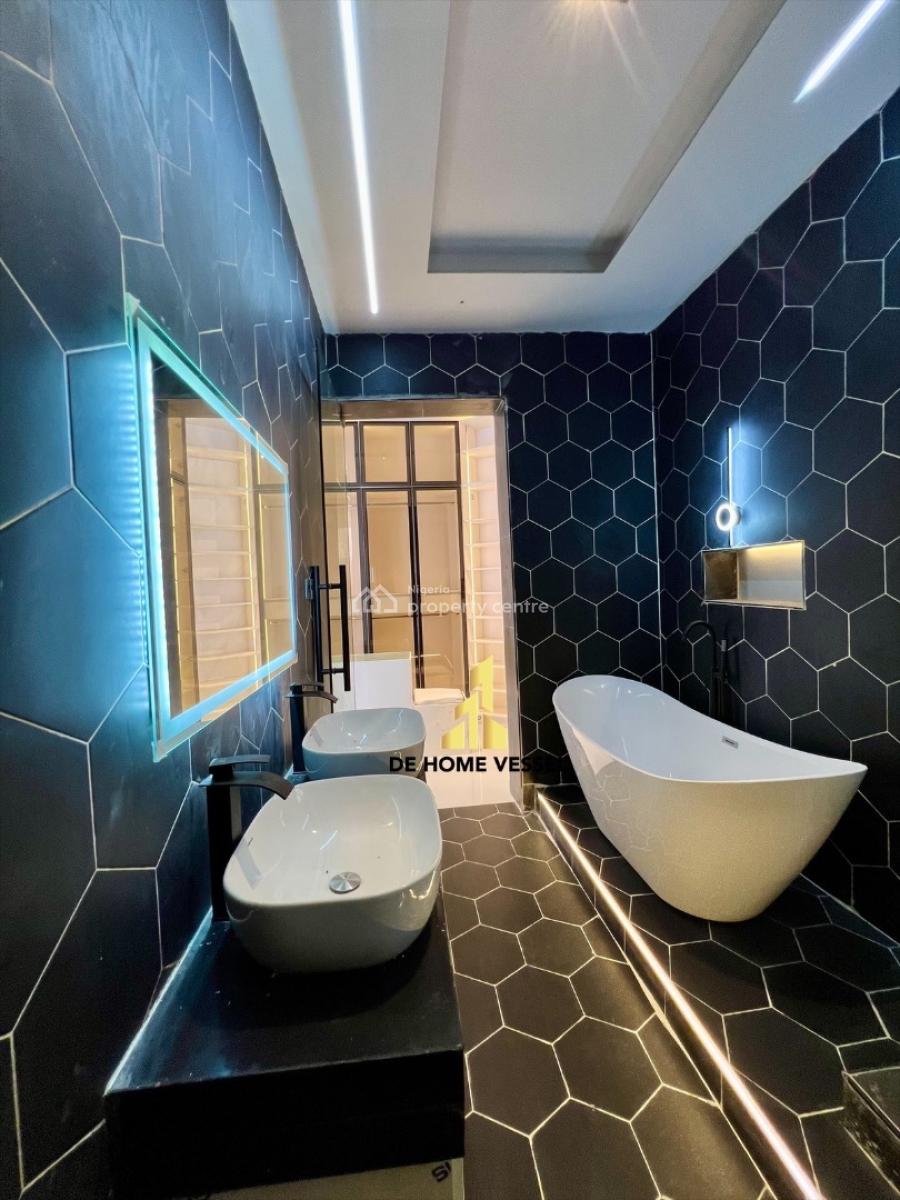 Luxury 5 Bedrooms Detached Home with Pool and Bq, Ologolo, Lekki, Lagos, Detached Duplex for Sale