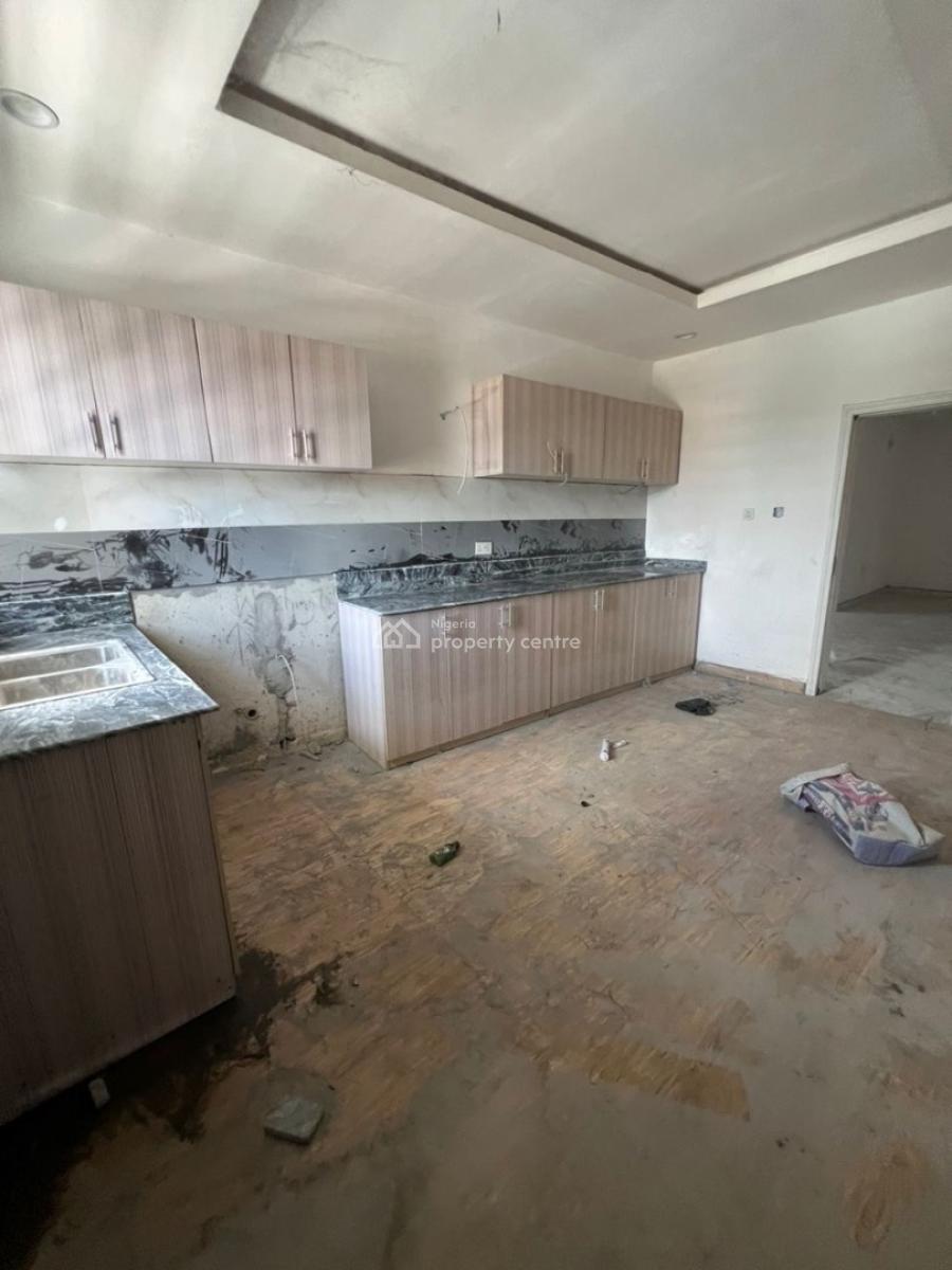Spacious 2 Bedroom Apartment, Ilaje, Ajah, Lagos, Flat / Apartment for Rent