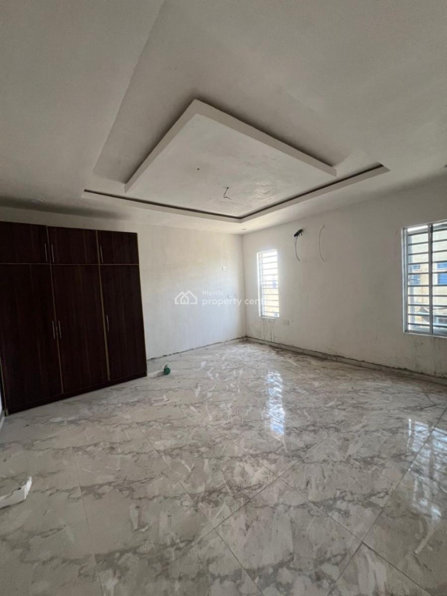 Spacious 2 Bedroom Apartment, Ilaje, Ajah, Lagos, Flat / Apartment for Rent