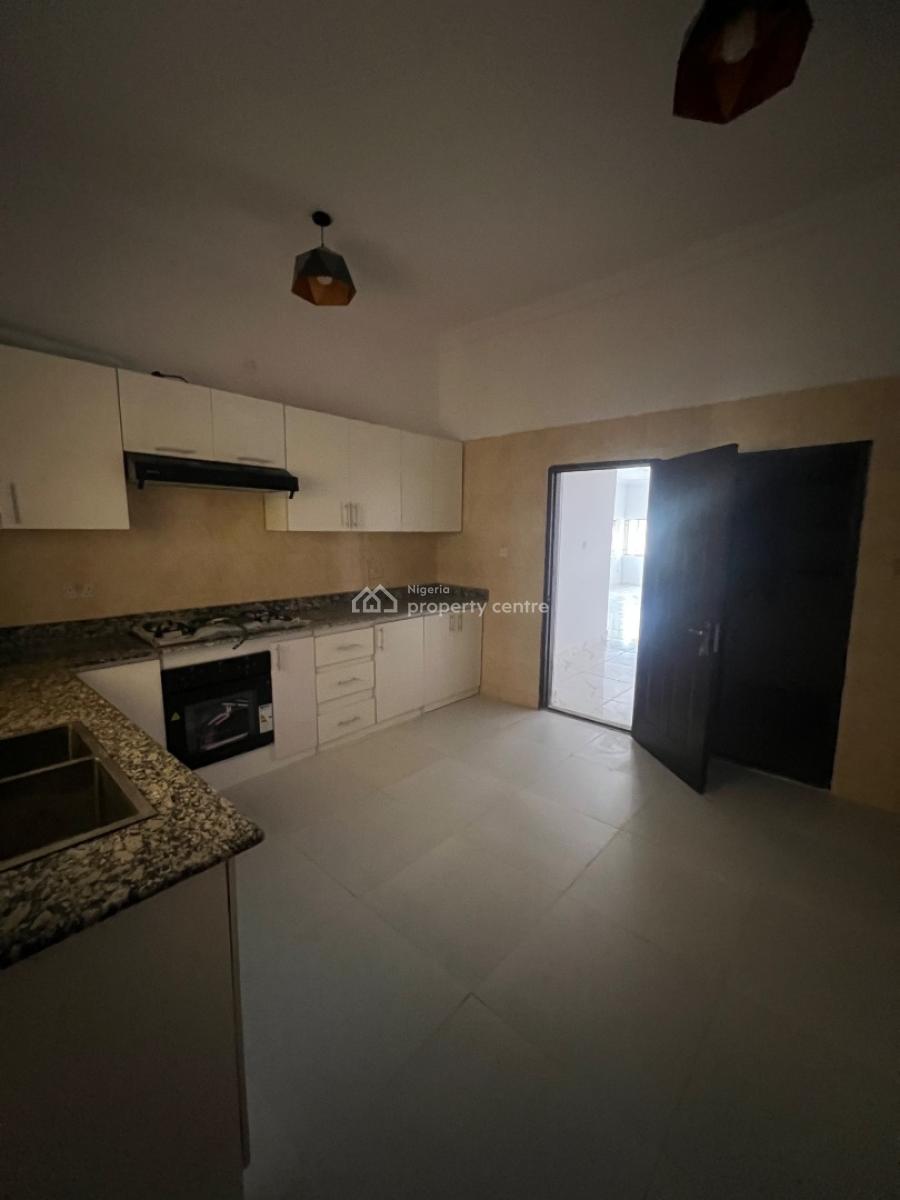 Very Spacious 4-bedroom Semi-detached Duplex with a Large Bq, Alpha Bay Estate , Off Alpha Beach Road, Lekki Phase 1, Lekki, Lagos, Semi-detached Duplex for Rent