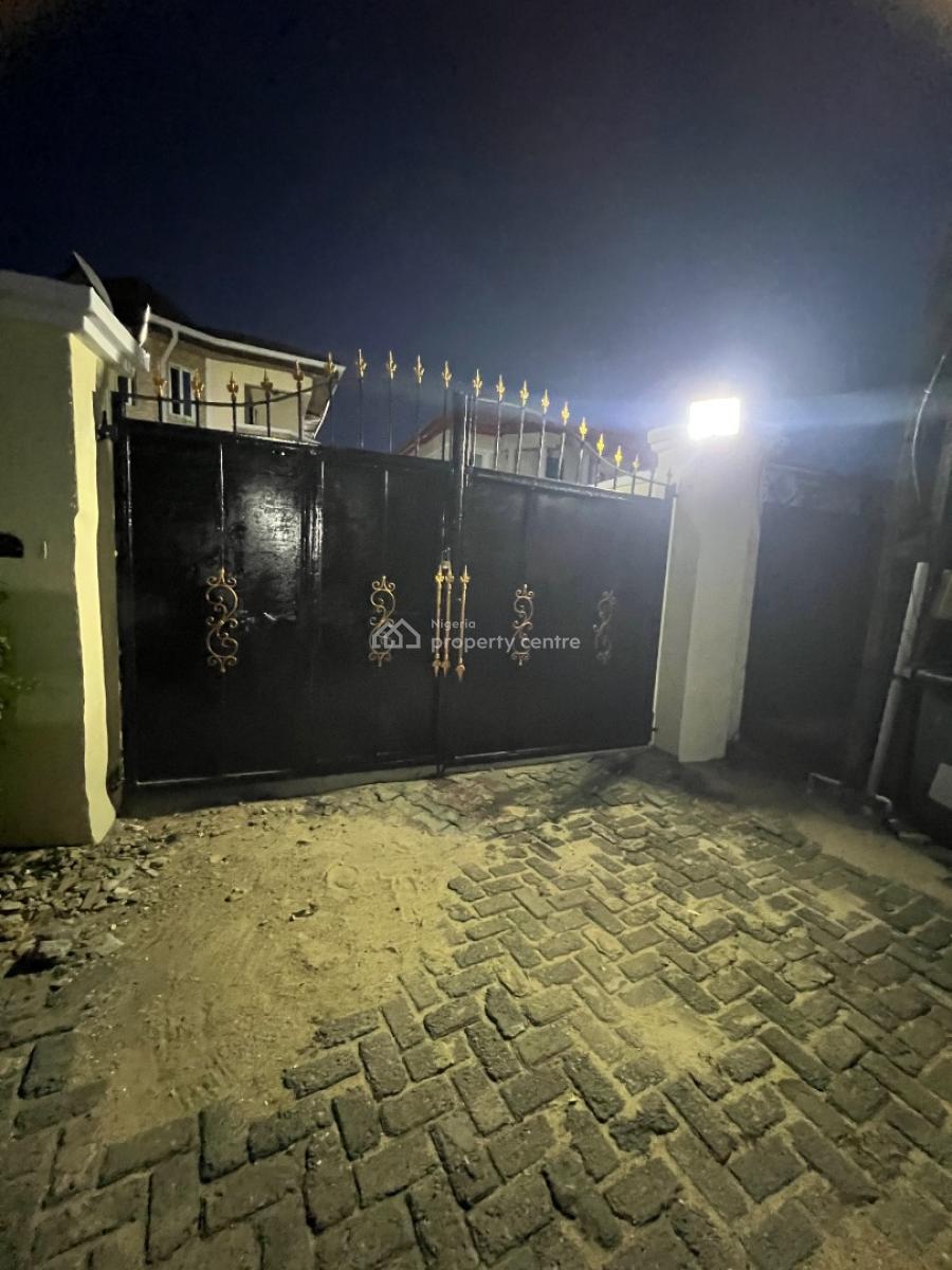 Very Spacious 4-bedroom Semi-detached Duplex with a Large Bq, Alpha Bay Estate , Off Alpha Beach Road, Lekki Phase 1, Lekki, Lagos, Semi-detached Duplex for Rent