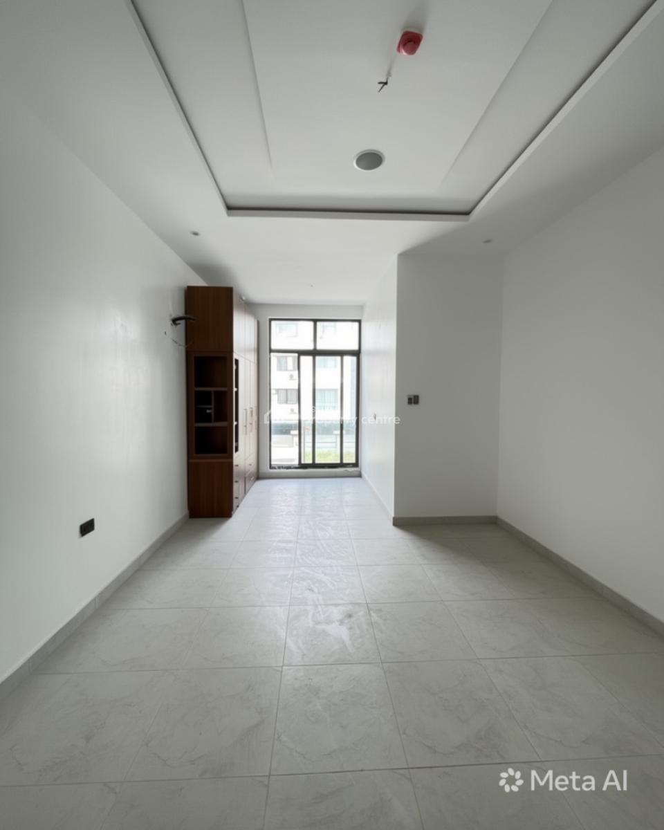 2 Bedroom Apartment, Lekki Phase 1, Lekki, Lagos, Block of Flats for Sale
