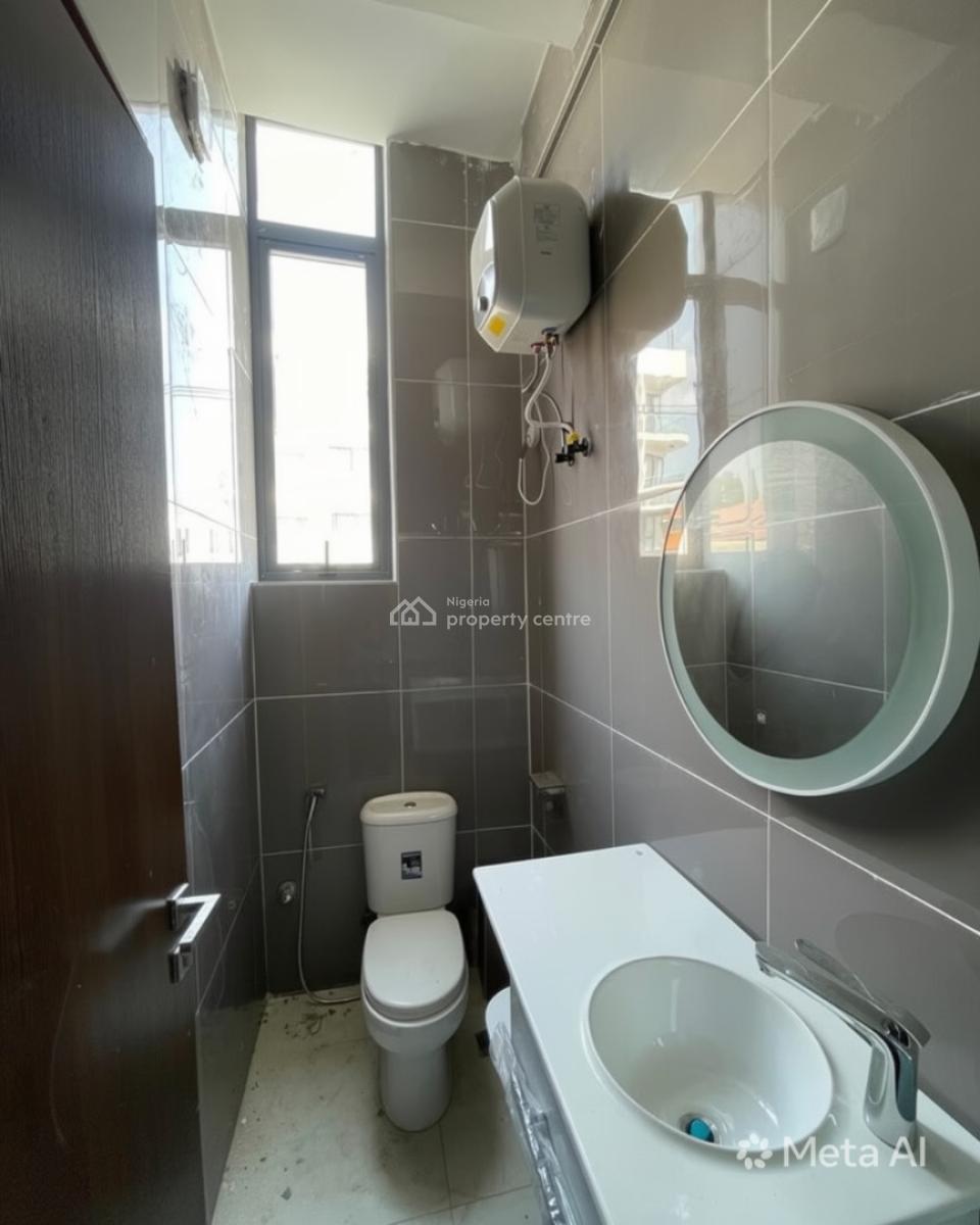2 Bedroom Apartment, Lekki Phase 1, Lekki, Lagos, Block of Flats for Sale