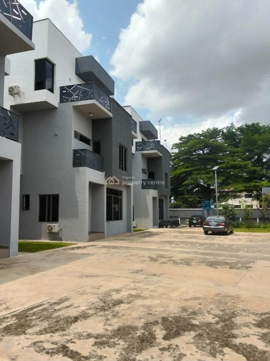 Ambassadorial 5-bedroom Mansion, Off Oduduwa Crescent, Ikeja Gra, Ikeja, Lagos, Detached Duplex for Rent