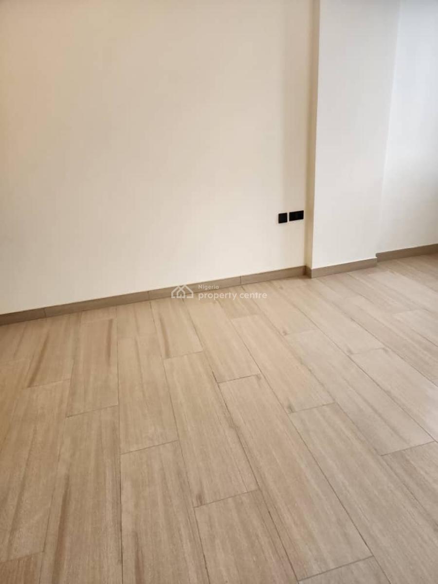 Deeds of Sublease, Victoria Island, Victoria Island (vi), Lagos, Mini Flat (room and Parlour) for Sale