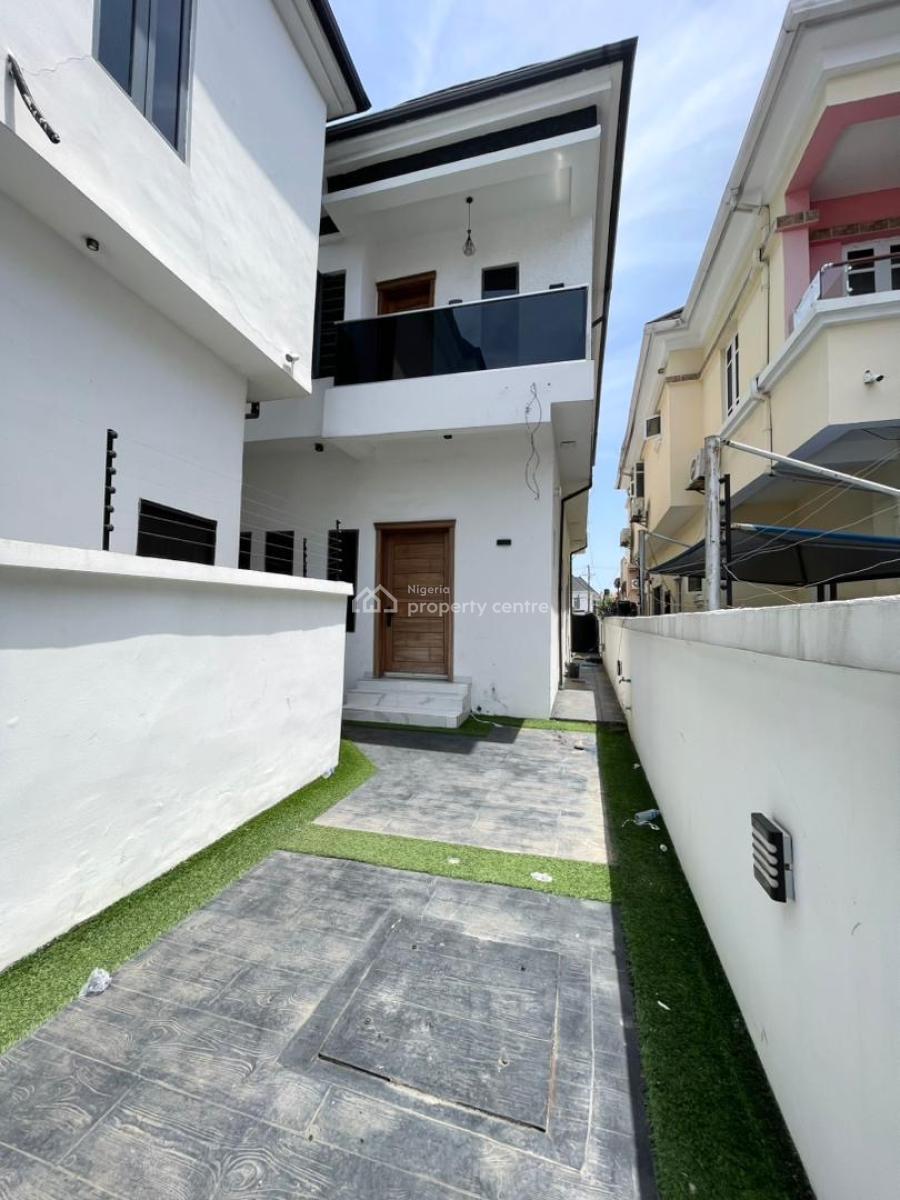 Tastefully Built 4bedroom Semi Detached Duplex with Bq, Idado, Lekki, Lagos, Semi-detached Duplex for Rent