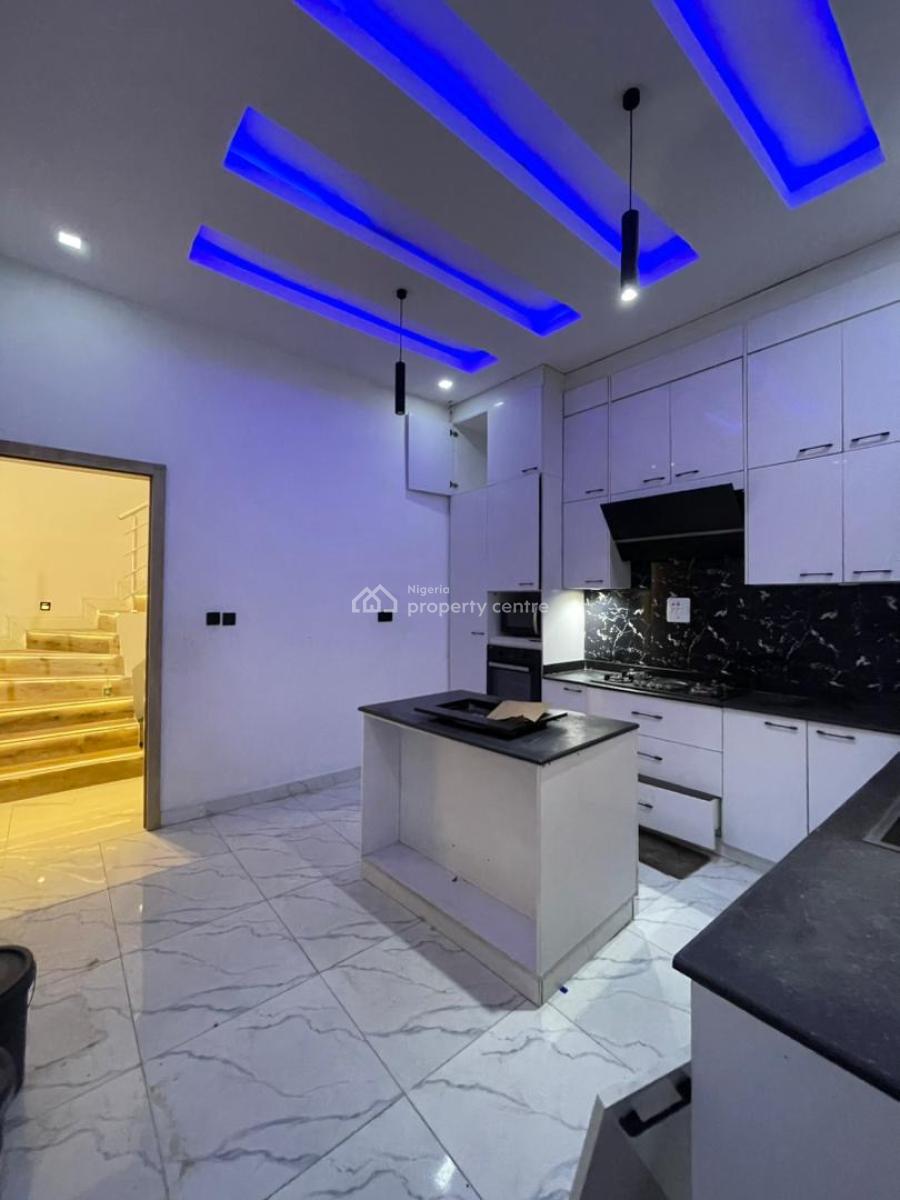 Tastefully Built 4bedroom Semi Detached Duplex with Bq, Idado, Lekki, Lagos, Semi-detached Duplex for Rent