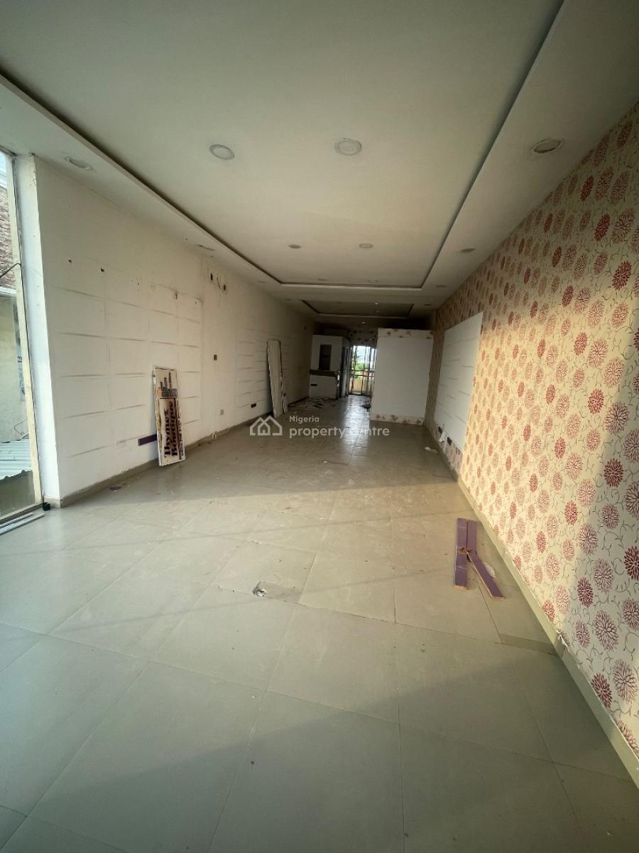 Strategic 68sqm Shop/office Space, Gwarinpa, Abuja, Plaza / Complex / Mall for Rent