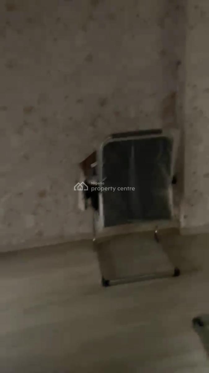 100sqmt Showroom Space, Opebi, Opebi, Ikeja, Lagos, Shop for Rent