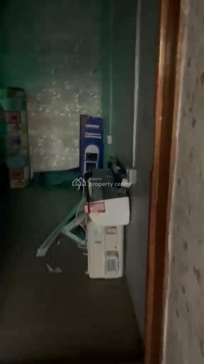 100sqmt Showroom Space, Opebi, Opebi, Ikeja, Lagos, Shop for Rent