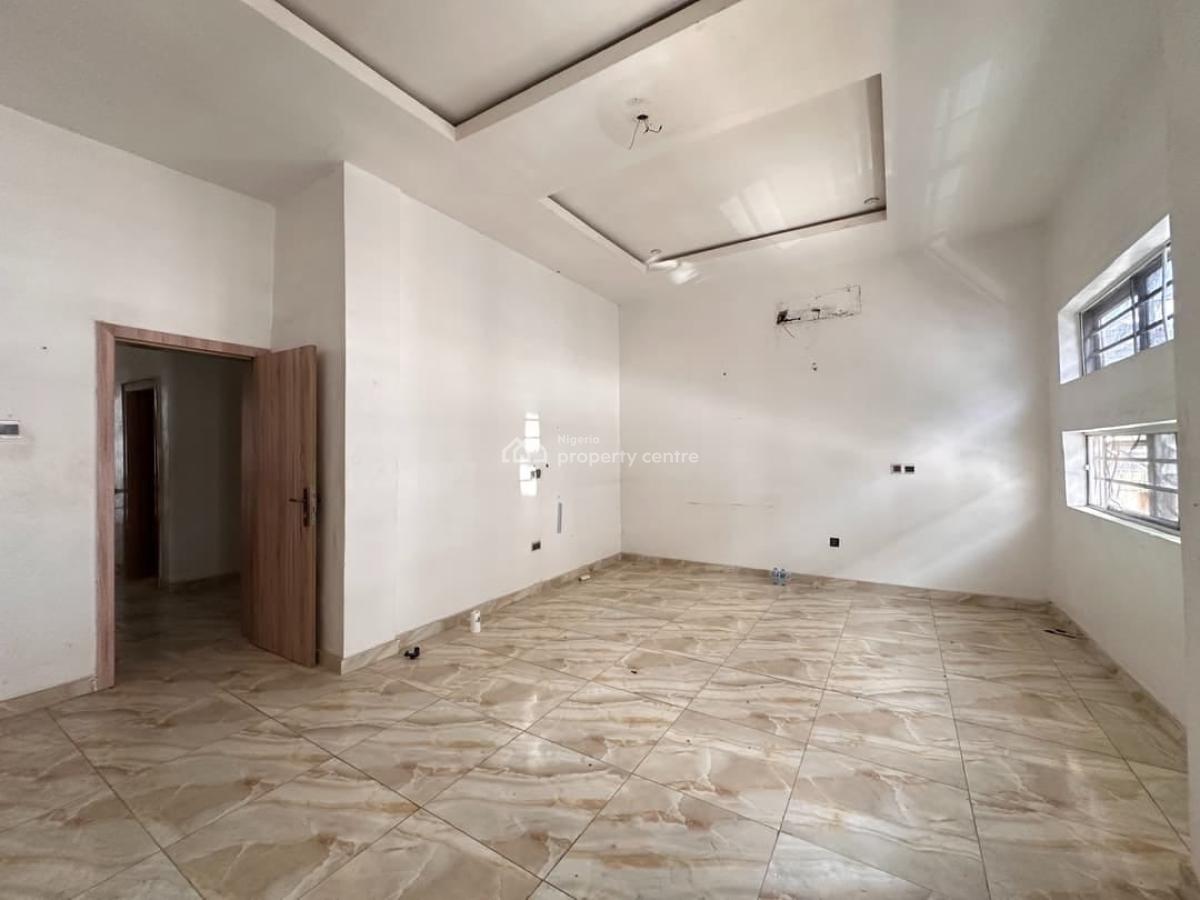 4 Bedroom Terrace Duplex in a Secured Estate, Ikota, Lekki, Lagos, Terraced Duplex for Rent