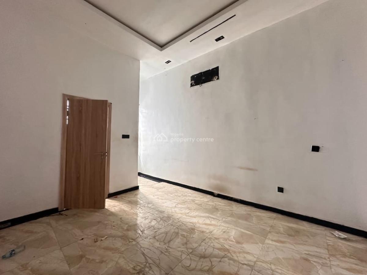 4 Bedroom Terrace Duplex in a Secured Estate, Ikota, Lekki, Lagos, Terraced Duplex for Rent