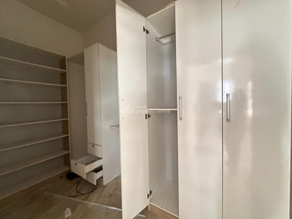 4 Bedroom Terrace Duplex in a Secured Estate, Ikota, Lekki, Lagos, Terraced Duplex for Rent