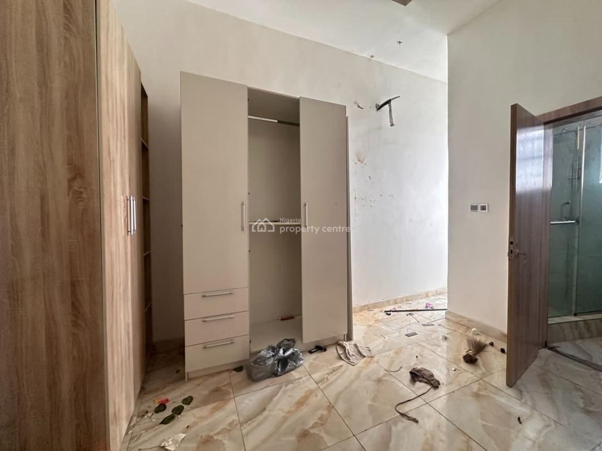 4 Bedroom Terrace Duplex in a Secured Estate, Ikota, Lekki, Lagos, Terraced Duplex for Rent