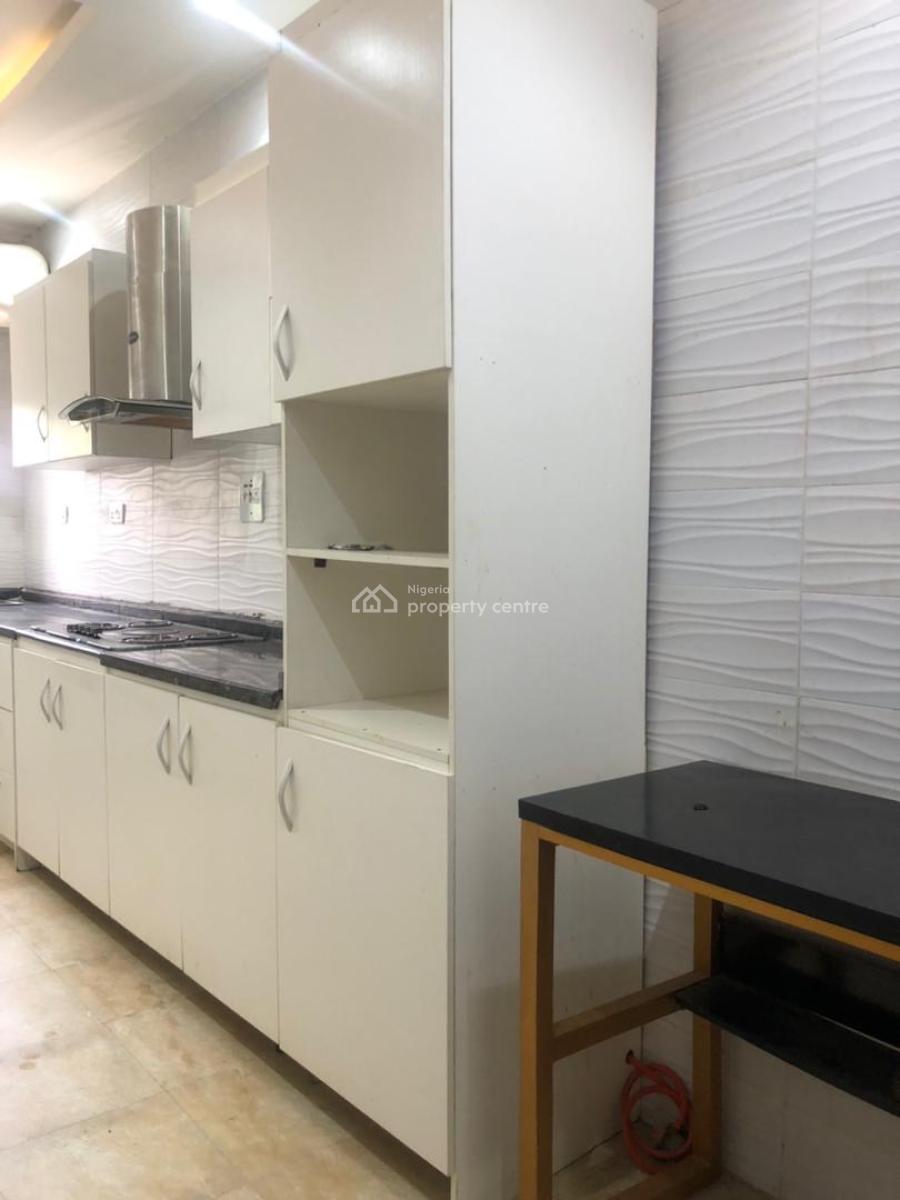 3 Bedroom Apartment in a Call to Access Estate, Ikate, Lekki, Lagos, Flat / Apartment for Rent