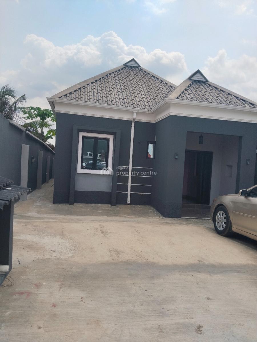 Self 3bedroom Bungalow at Makogi Magboro Ext, Prestige, Magboro, Ogun, Detached Bungalow for Rent