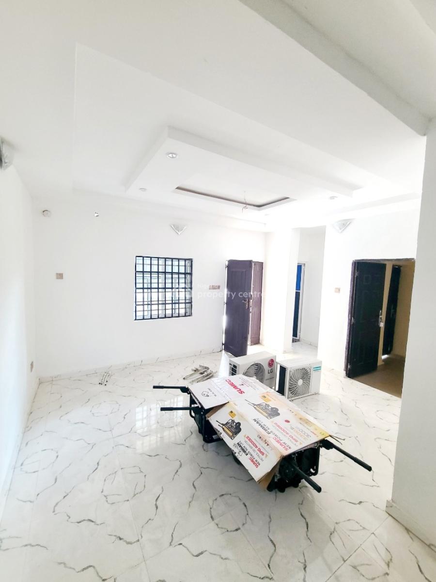 Brand New Luxurious 2 Bedroom Flat Ensuite, Federal Housing Estate, World Bank, Owerri Municipal, Imo, Flat / Apartment for Rent