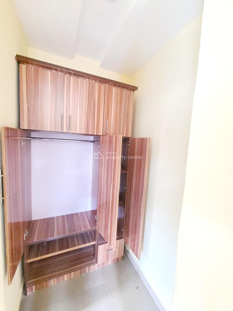 Brand New Luxurious 2 Bedroom Flat Ensuite, Federal Housing Estate, World Bank, Owerri Municipal, Imo, Flat / Apartment for Rent