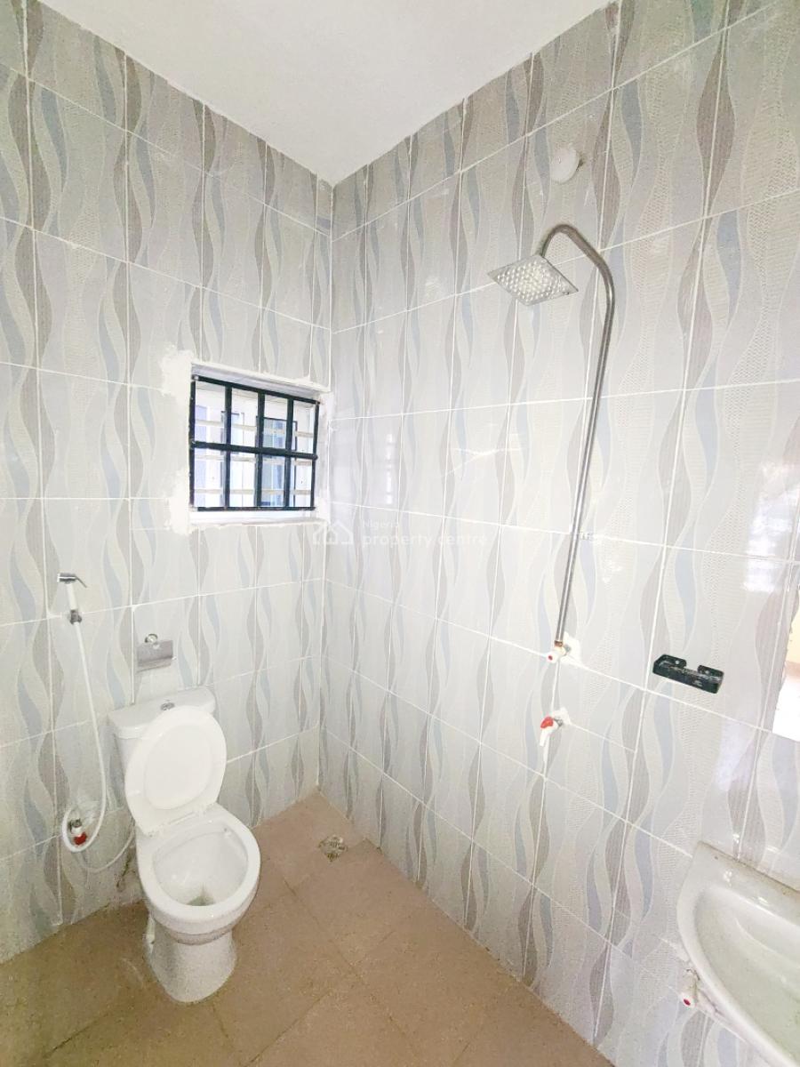 Brand New Luxurious 2 Bedroom Flat Ensuite, Federal Housing Estate, World Bank, Owerri Municipal, Imo, Flat / Apartment for Rent
