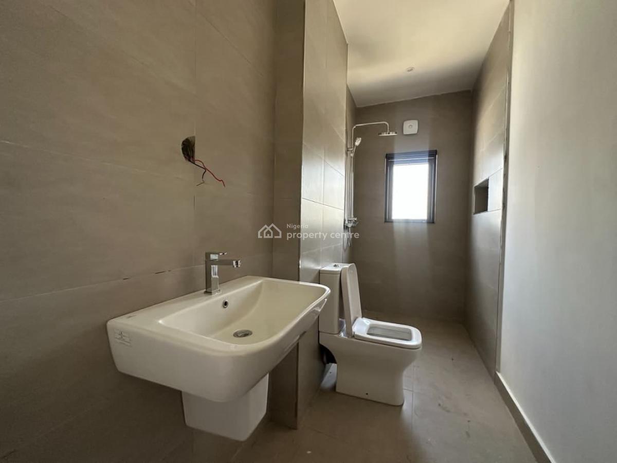 Luxury Service 3 Bedroom Apartment with Bq 24h Light Pool & Gym, Lekki Phase 1, Lekki, Lagos, Flat / Apartment for Rent