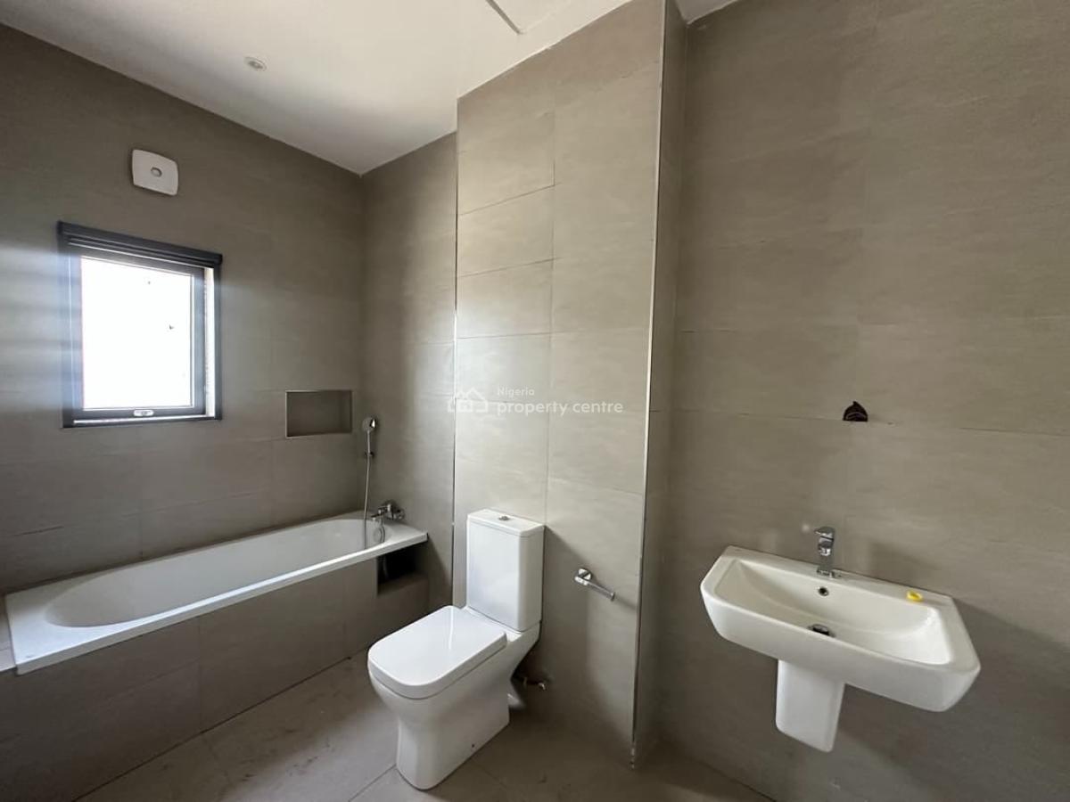 Luxury Service 3 Bedroom Apartment with Bq 24h Light Pool & Gym, Lekki Phase 1, Lekki, Lagos, Flat / Apartment for Rent