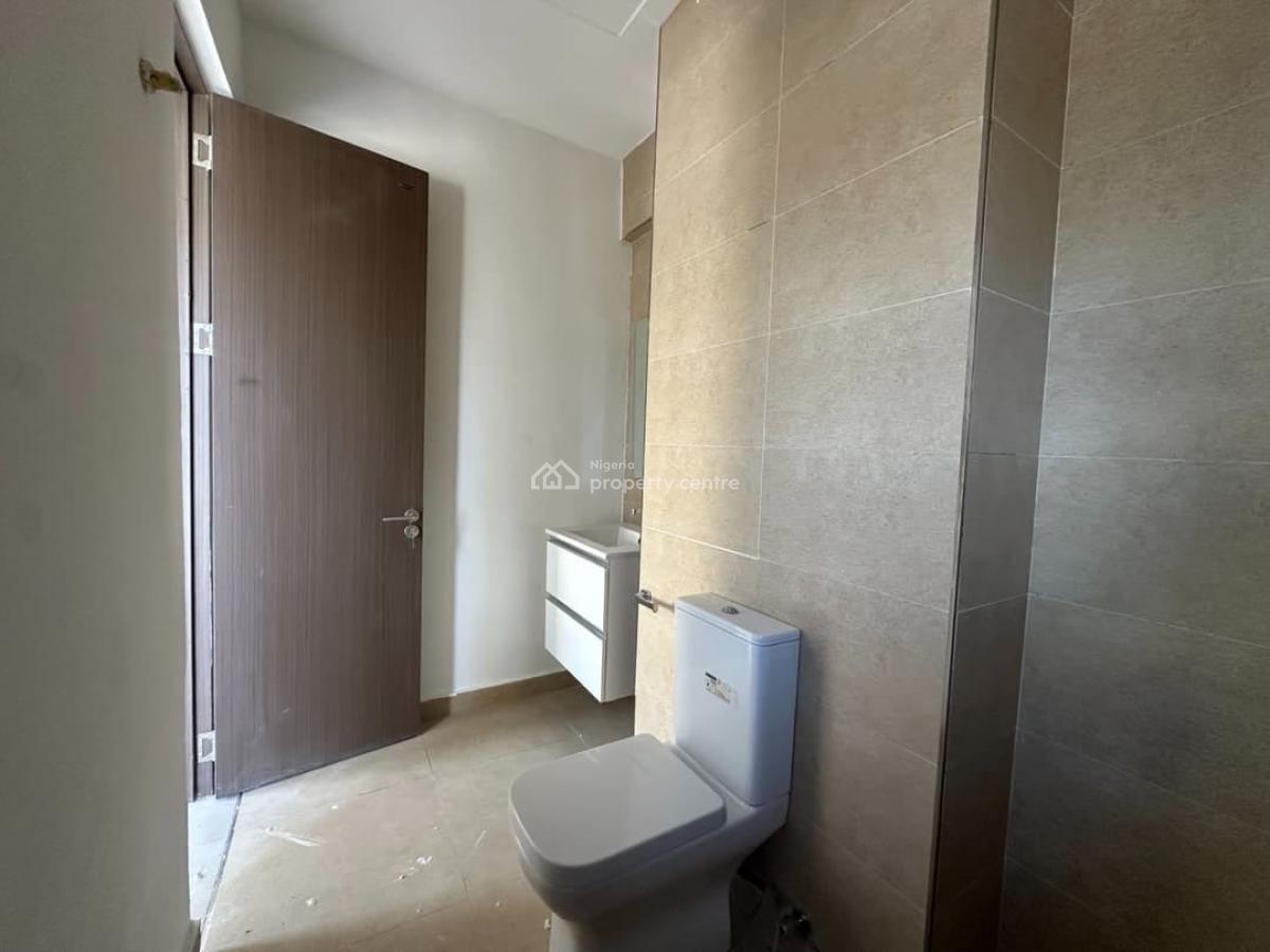 Luxury Service 3 Bedroom Apartment with Bq 24h Light Pool & Gym, Lekki Phase 1, Lekki, Lagos, Flat / Apartment for Rent