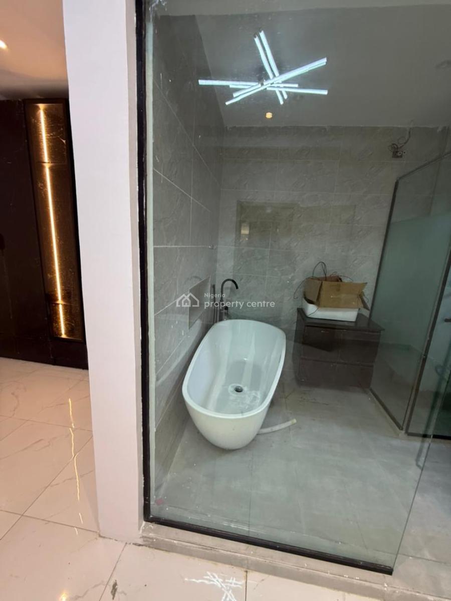 One Bedroom Service Apartment, Freedom Way Lekki, Lekki Phase 1, Lekki, Lagos, Block of Flats for Sale