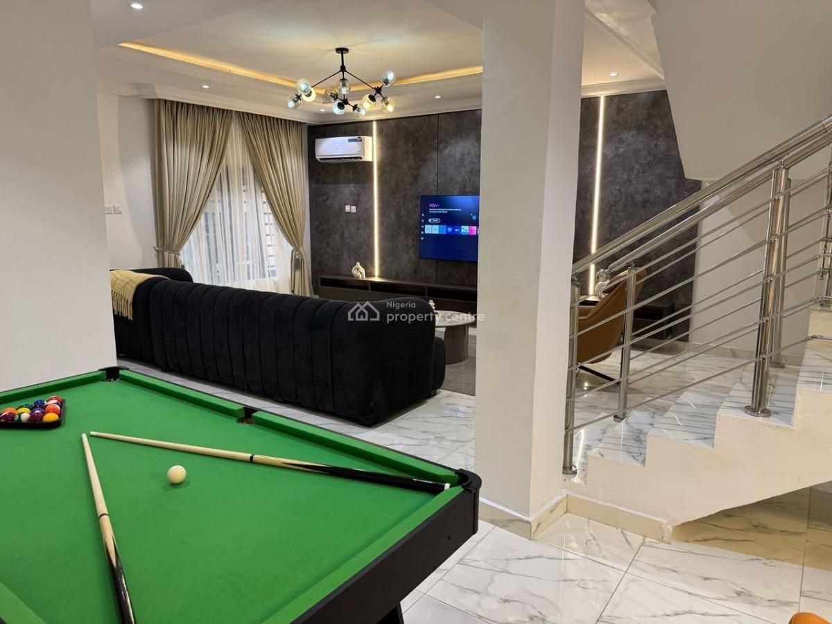 Standard Three Bedroom Duplex Apartment with Swimming Pool & Gym, Agboola Court, Jakande, Lekki, Lagos, Flat / Apartment Short Let