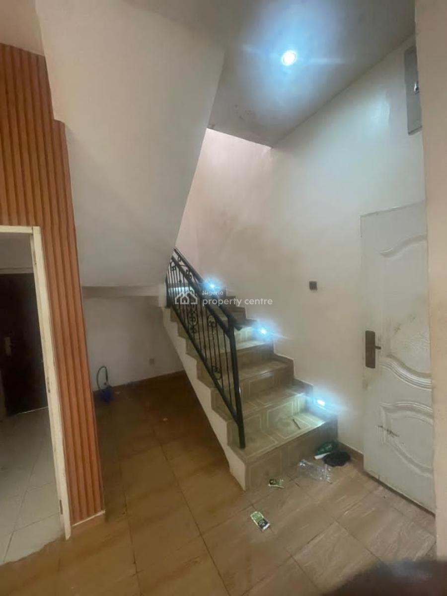 Spacious & Lovely 2 Bedroom Terraced Duplex, Olowora By Omole Phase 2, Olowora, Magodo, Lagos, Terraced Duplex for Rent