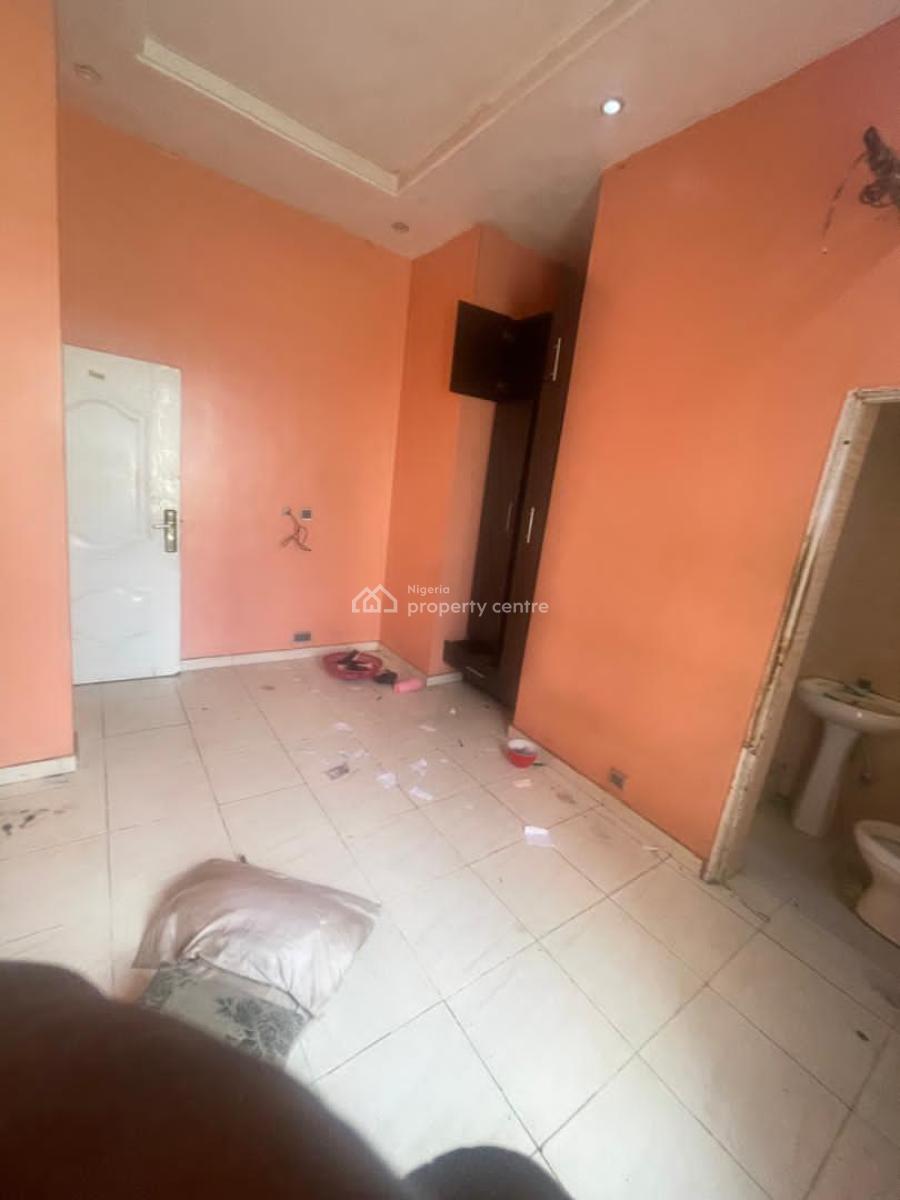 Spacious & Lovely 2 Bedroom Terraced Duplex, Olowora By Omole Phase 2, Olowora, Magodo, Lagos, Terraced Duplex for Rent