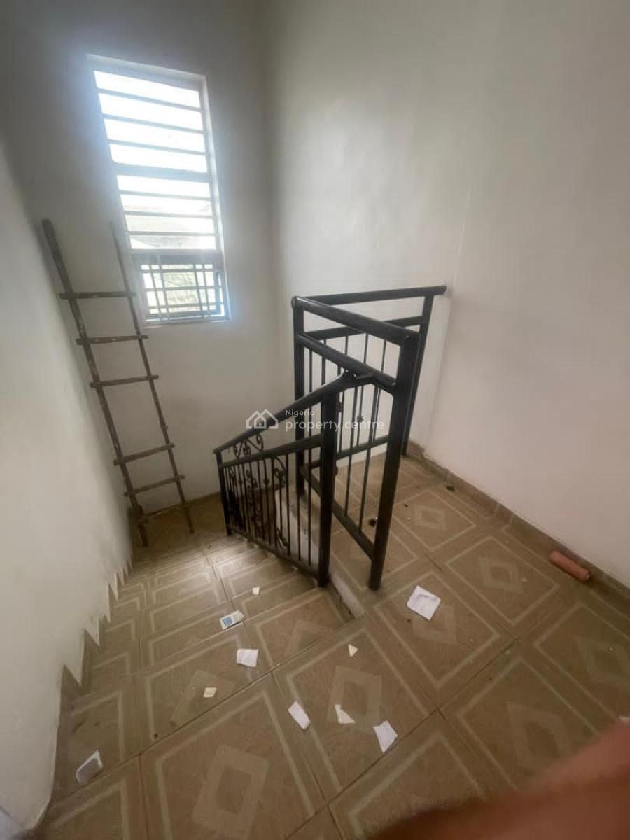 Spacious & Lovely 2 Bedroom Terraced Duplex, Olowora By Omole Phase 2, Olowora, Magodo, Lagos, Terraced Duplex for Rent