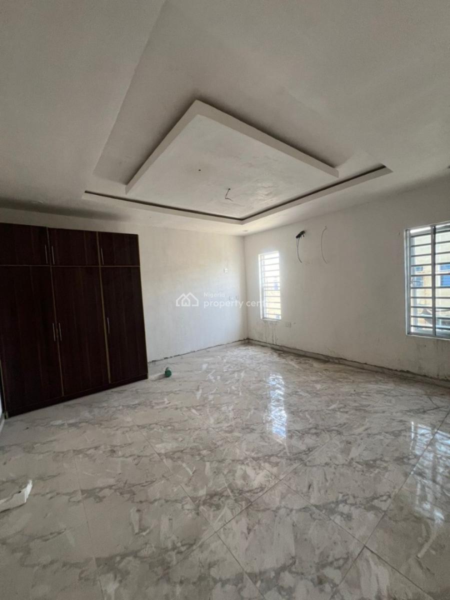 2 Bedroom Apartment, Ilaje, Ajah, Lagos, Flat / Apartment for Rent