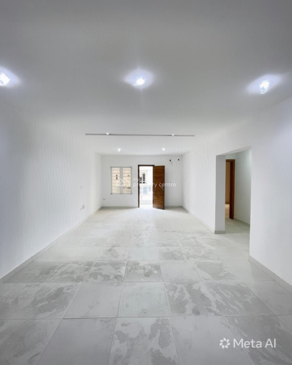 2 Bedroom Apartment, Lekki Phase 1, Lekki, Lagos, Block of Flats for Sale