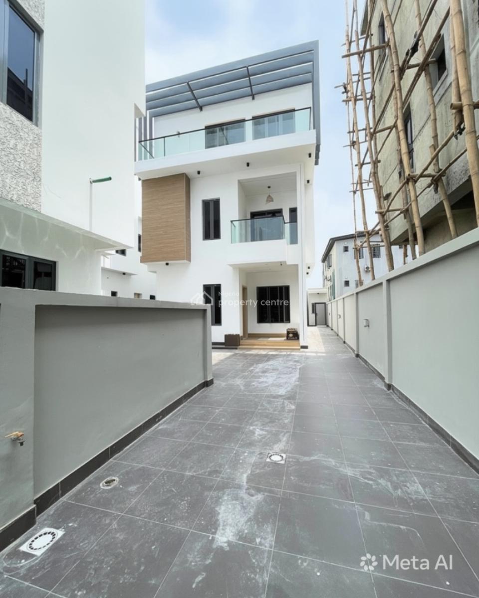 5 Bedroom Detached + Bq, Lekki Phase 1, Lekki, Lagos, Detached Duplex for Sale