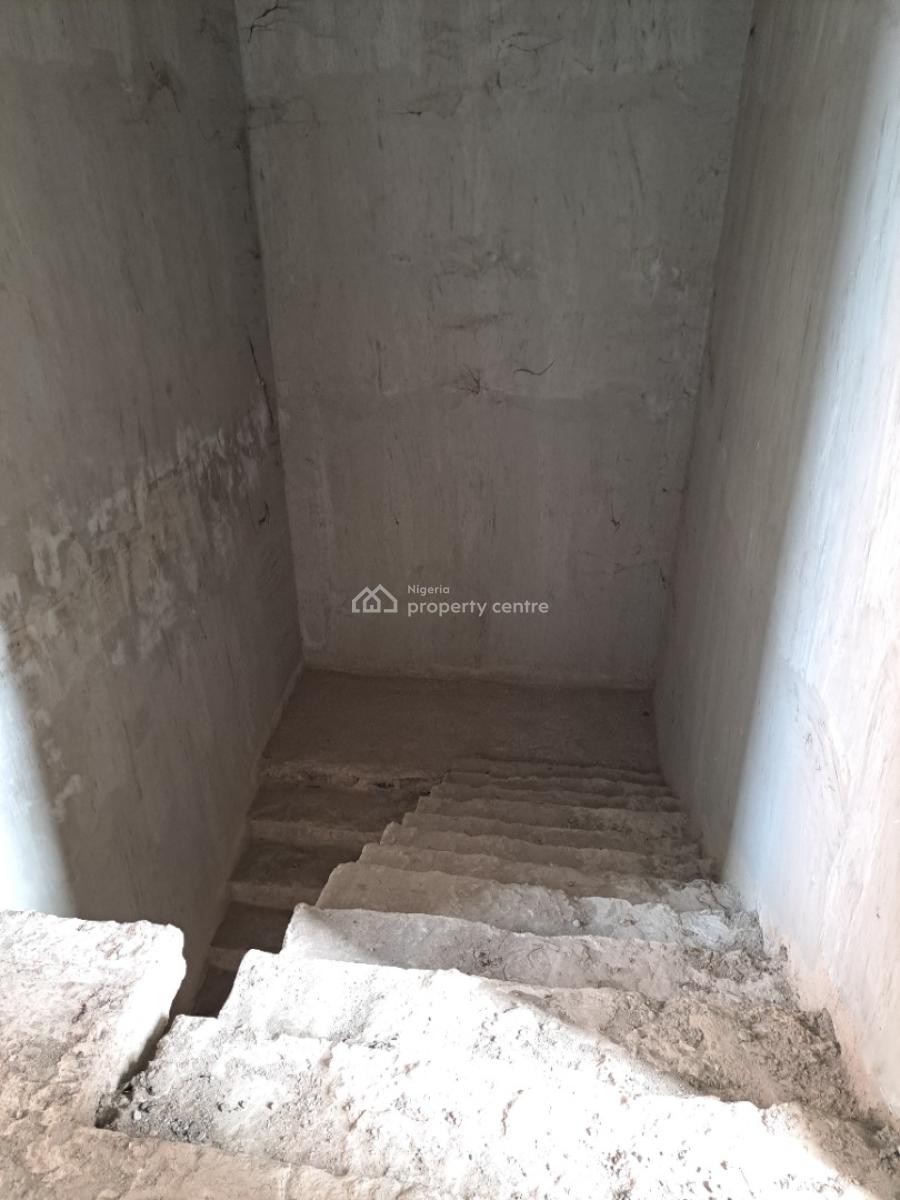 Beautifully Finished and Very Spacious 3 Bedroom Flat in a Nice Estate, Lugbe Airport Road, After Dunamis Glory Dome, Sabon Lugbe, Lugbe District, Abuja, Flat / Apartment for Sale