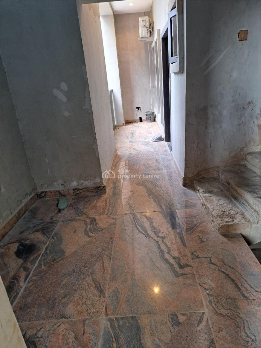 Beautifully Finished and Very Spacious 3 Bedroom Flat in a Nice Estate, Lugbe Airport Road, After Dunamis Glory Dome, Sabon Lugbe, Lugbe District, Abuja, Flat / Apartment for Sale