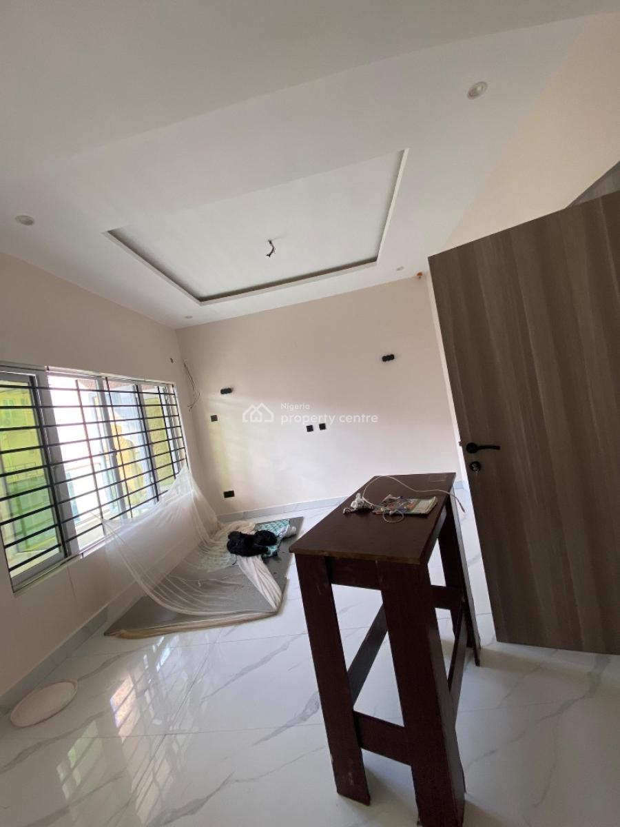 a Serviced 3 Bedroom Terrace in Ikate Elegushi, Ikate Elegushi By The Coastal Road., Ikate Elegushi, Lekki, Lagos, Terraced Duplex for Rent