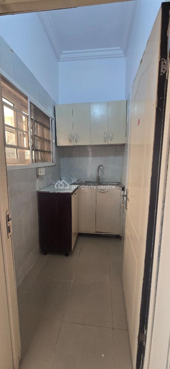 Self Contain, Lekki Phase 1, Lekki, Lagos, Flat / Apartment for Rent