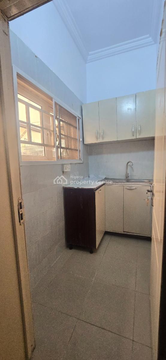 Self Contain, Lekki Phase 1, Lekki, Lagos, Flat / Apartment for Rent