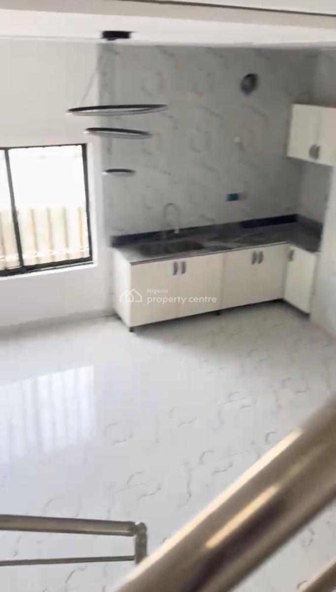 1 Bedroom Maisonette + Swimming Pool, Gym, Ikate Elegushi, Lekki, Lagos, Mini Flat (room and Parlour) for Rent