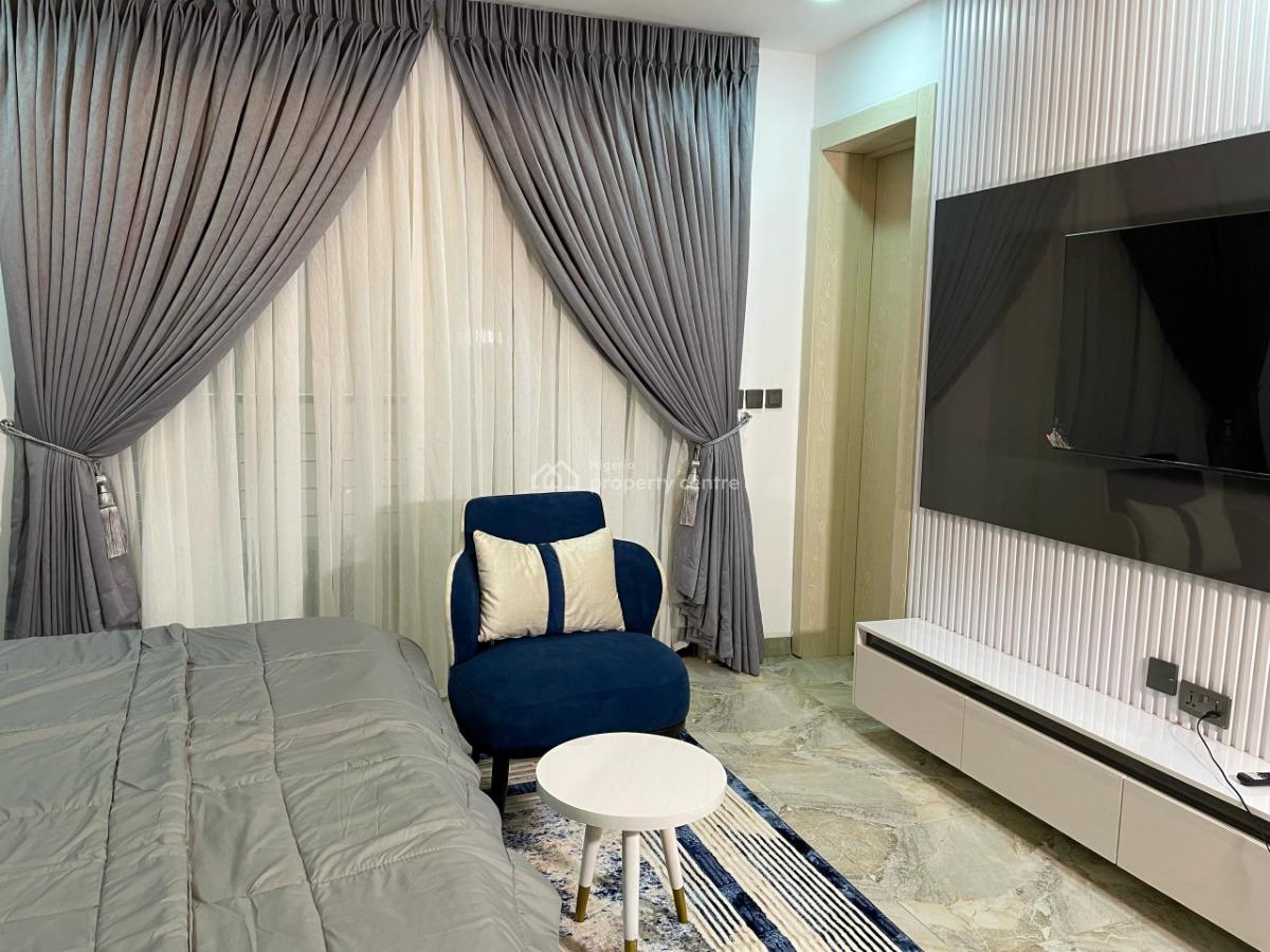 a Deluxe 2 Bedroom Apartment with Pool, Wifi, Netflix Etc, Off Isaac John Street Ikeja G.r.a, Ikeja Gra, Ikeja, Lagos, Flat / Apartment Short Let