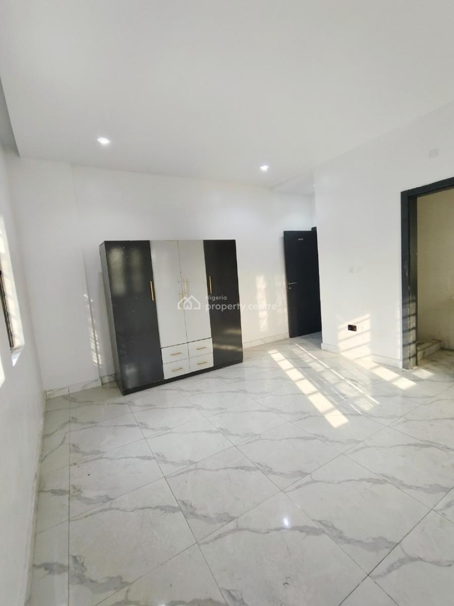 Brand New 2 Bedrooms Apartment, Off Abraham Adesanya, Ajah, Lagos, Flat / Apartment for Rent