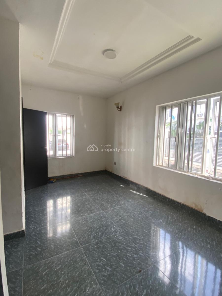 Luxury Standard 2 Bedroom Flat Ground Fooor, Orchid Road , Ground Lloor Flat with Video Availble, Lekki, Lagos, Flat / Apartment for Rent