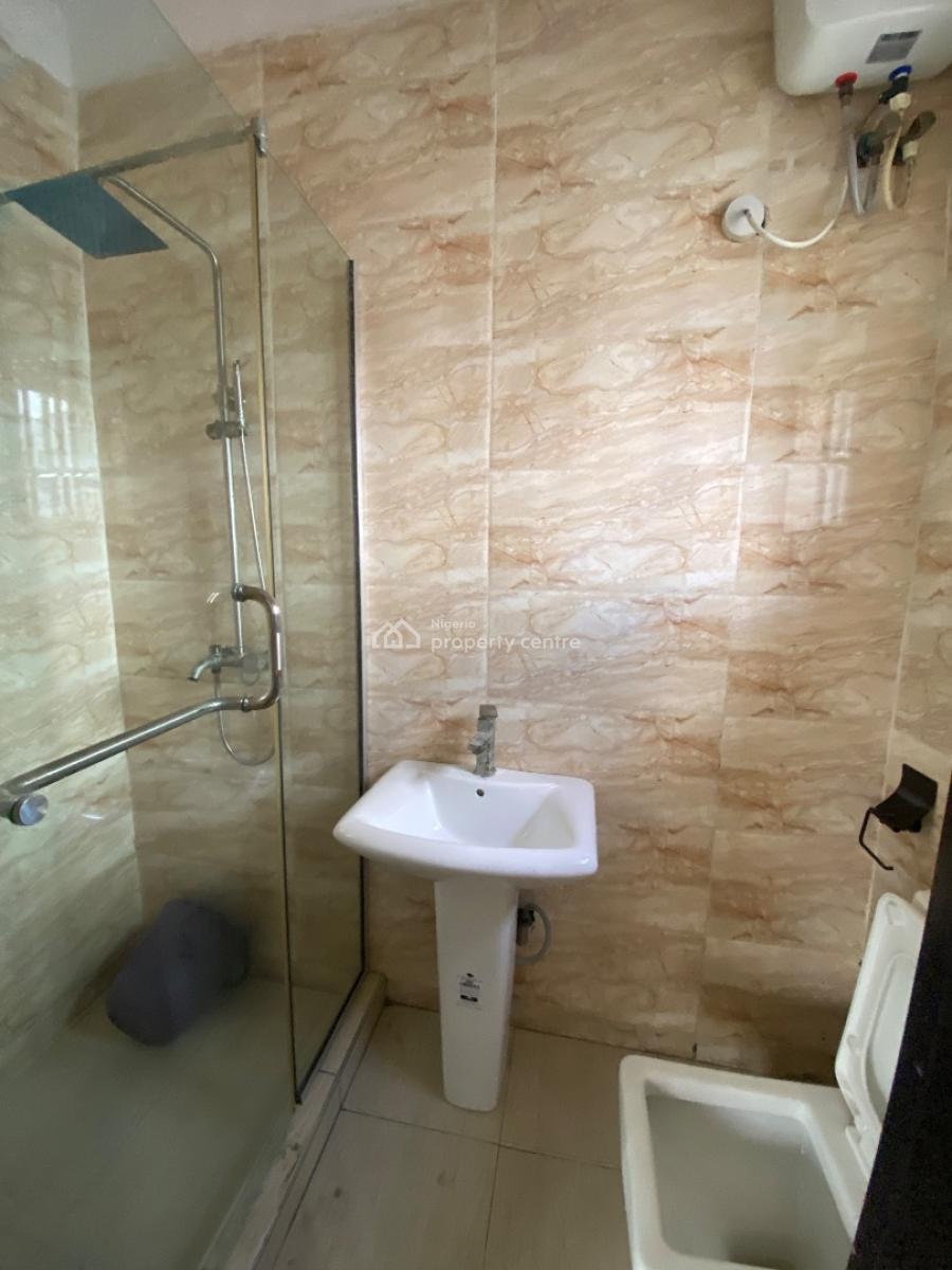 Luxury Standard 2 Bedroom Flat Ground Fooor, Orchid Road , Ground Lloor Flat with Video Availble, Lekki, Lagos, Flat / Apartment for Rent