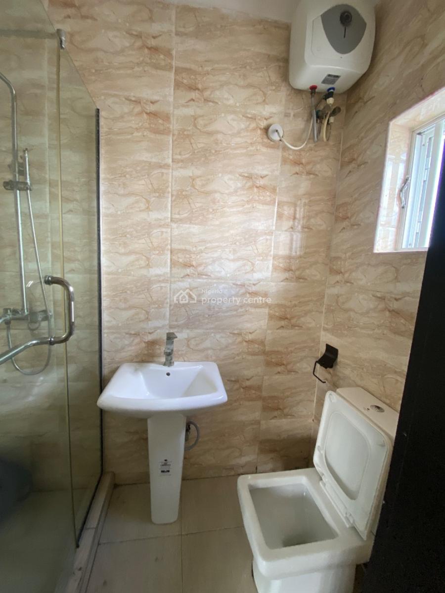 Luxury Standard 2 Bedroom Flat Ground Fooor, Orchid Road , Ground Lloor Flat with Video Availble, Lekki, Lagos, Flat / Apartment for Rent