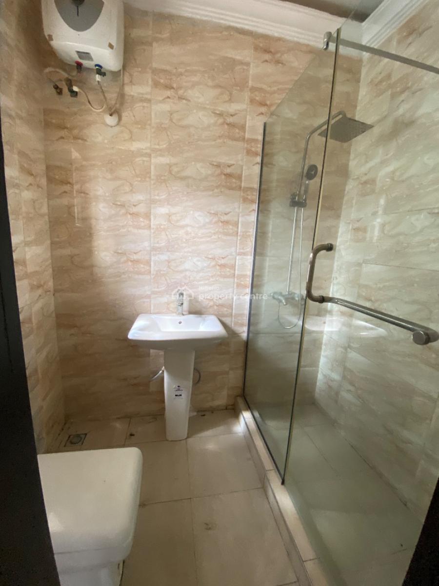 Luxury Standard 2 Bedroom Flat Ground Fooor, Orchid Road , Ground Lloor Flat with Video Availble, Lekki, Lagos, Flat / Apartment for Rent
