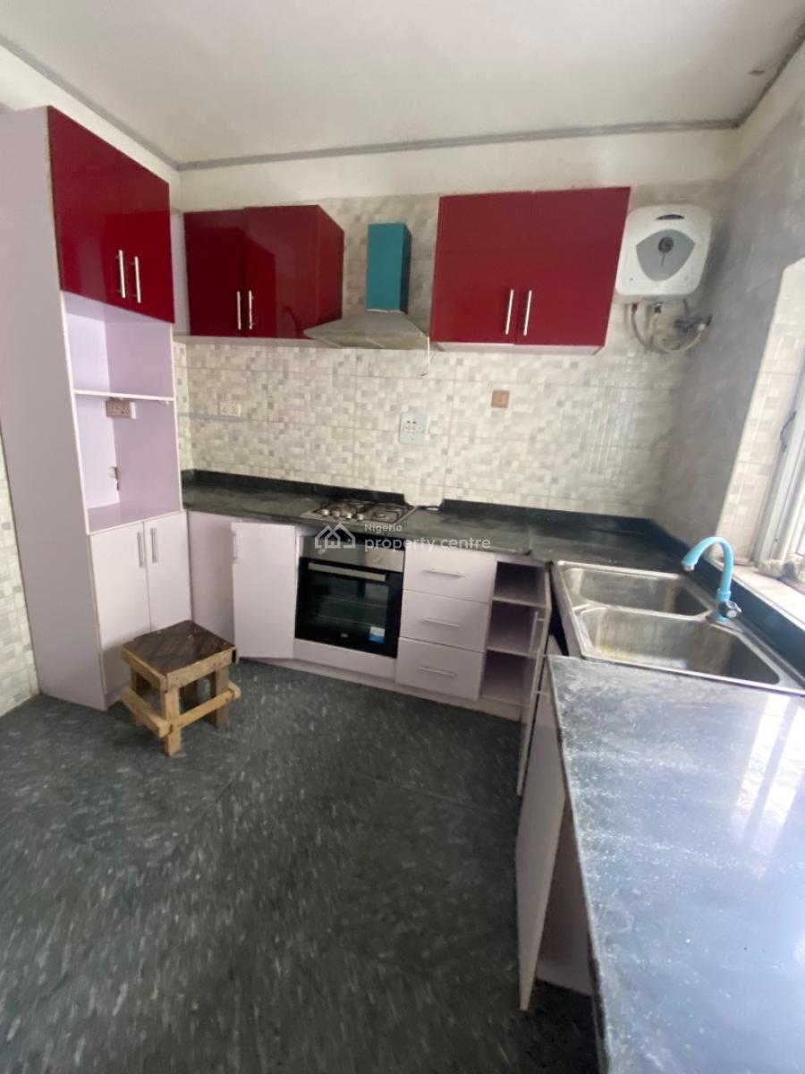 Luxury Standard 2 Bedroom Flat Ground Fooor, Orchid Road , Ground Lloor Flat with Video Availble, Lekki, Lagos, Flat / Apartment for Rent