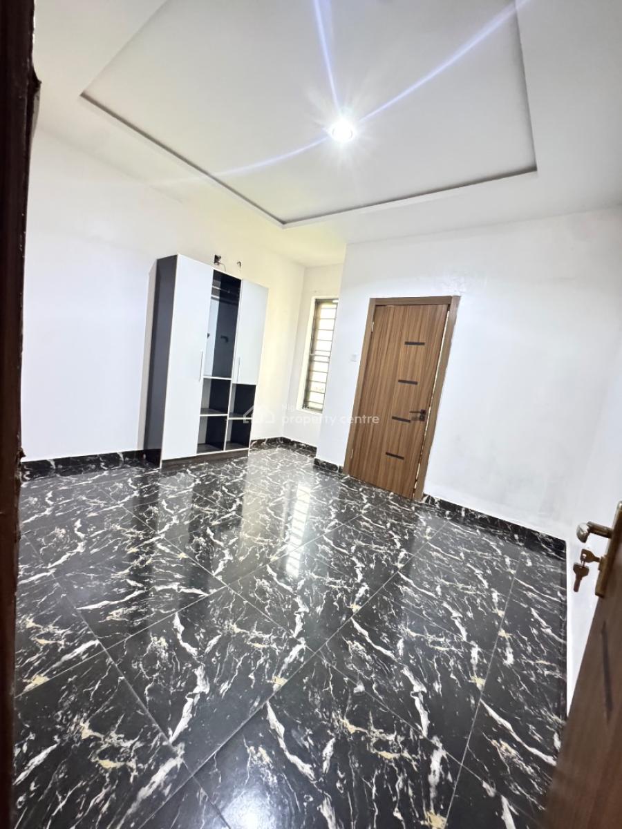 4 Bedroom Duplex  with 15kv Inverter and 12 Solar Panels &pool Gym, Orchid Road Lekki, Lekki, Lagos, Terraced Duplex for Rent